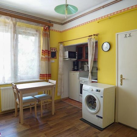 Dia Apartman Pecs Exterior photo