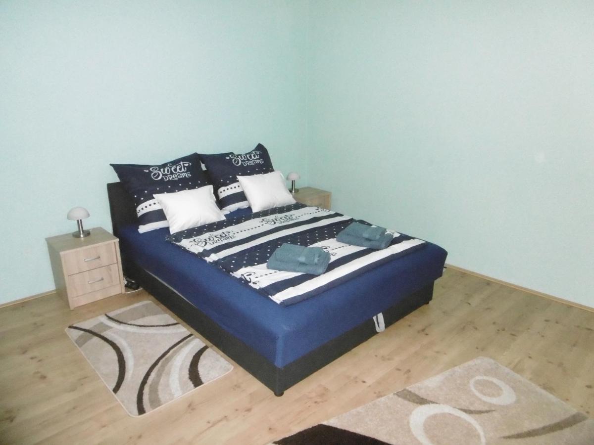 Dia Apartman Pecs Exterior photo